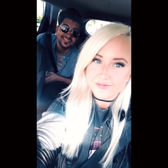 Meet your Posher, Kate - Picture 3 of 8